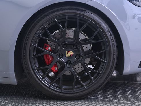 Certified 2023 Porsche 911 Carrera S RWD image 15