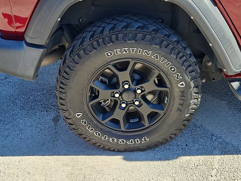 Used 2021 Jeep Wrangler Unlimited Sport image 5