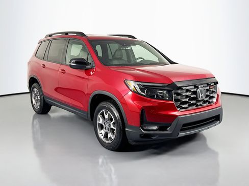 Certified 2022 Honda Passport TrailSport image 3