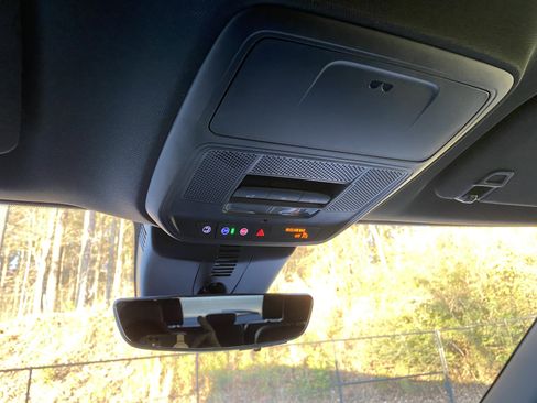 Used 2026 Chevrolet Traverse Z71 w/ Driver Confidence Package image 29