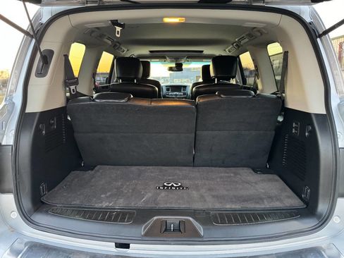 Used 2016 INFINITI QX80 Luxe w/ 22" Wheel Package image 18