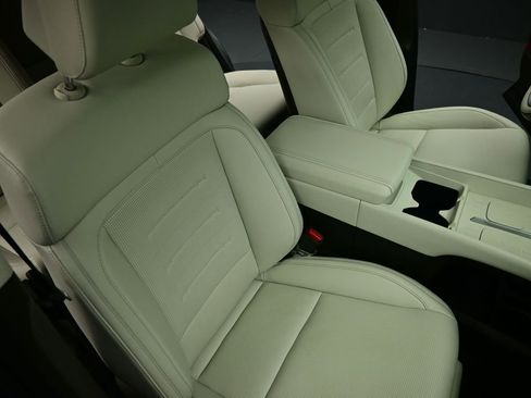 Used 2025 Hyundai Santa Fe Calligraphy image 64