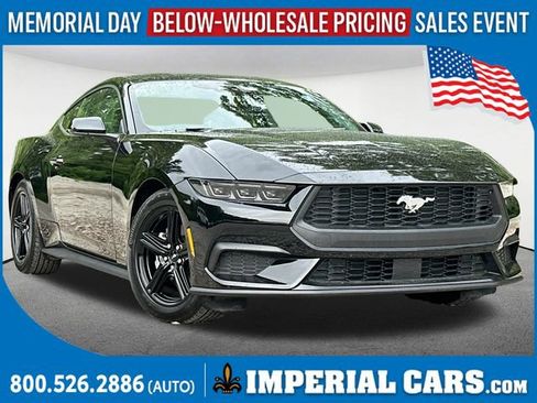 Used 2026 Ford Mustang Premium RWD image 1