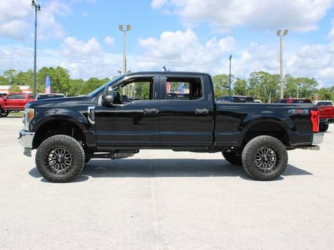 Used 2018 Ford F250 XLT AWD/4WD image 6
