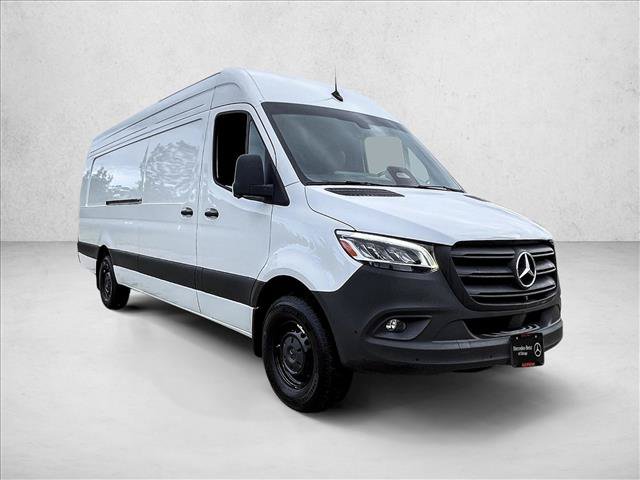 Used 2026 Mercedes-Benz Sprinter 2500 image 3
