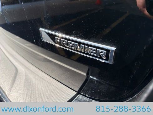 Used 2017 Chevrolet Equinox Premier w/ Enhanced Convenience Package FWD image 27