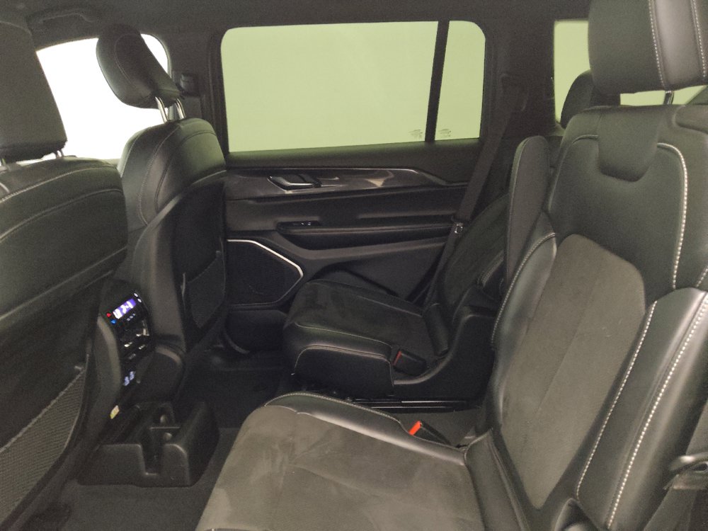 Used 2022 Jeep Grand Cherokee L Laredo AWD/4WD image 18