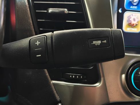 Used 2019 Chevrolet Tahoe LS AWD/4WD image 40