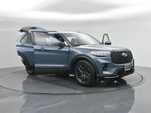 New 2026 Ford Explorer ST-Line RWD image 35