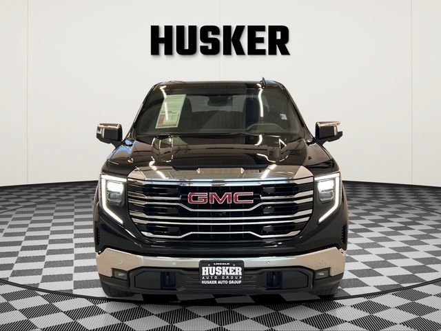 Certified 2024 GMC Sierra 1500 SLT w/ SLT Convenience Package AWD/4WD image 3