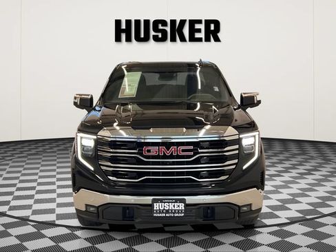 Certified 2024 GMC Sierra 1500 SLT w/ SLT Convenience Package AWD/4WD image 3