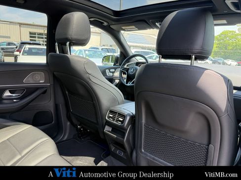 Certified 2025 Mercedes-Benz GLE 350 4MATIC w/ AMG Line Exterior image 27