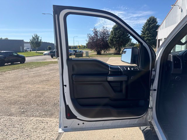 Used 2018 Ford F150 XLT w/ Equipment Group 302A Luxury AWD/4WD image 20