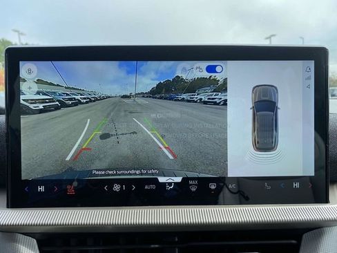 New 2026 Ford Explorer Active image 15