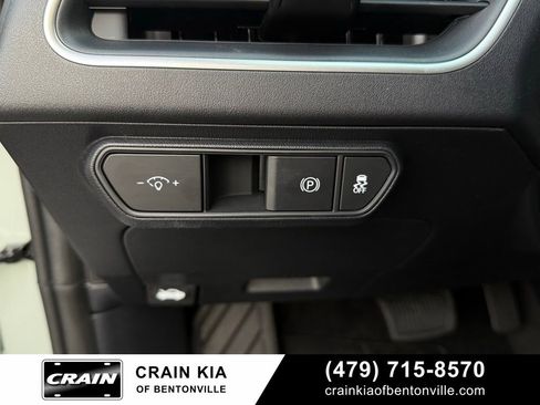New 2026 Kia K4 FWD image 12