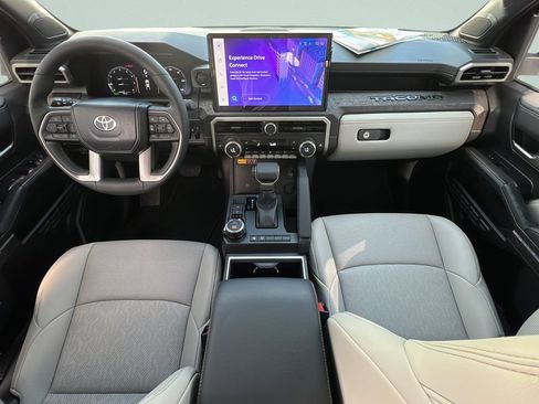 Used 2024 Toyota Tacoma 4x4 Double Cab Hybrid image 11