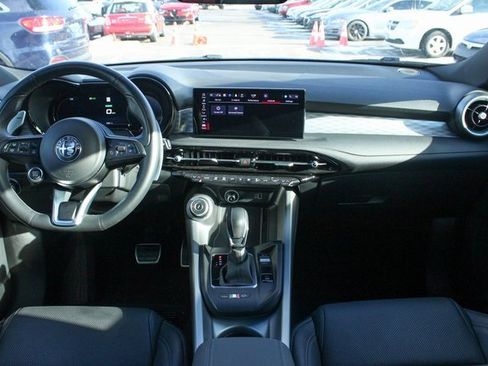 Used 2024 Alfa Romeo Tonale Veloce image 14