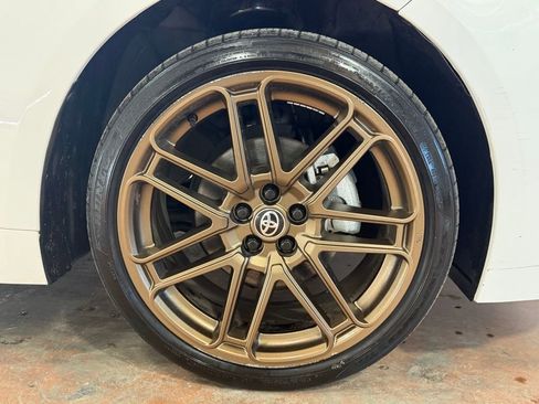 Used 2024 Toyota Corolla Sedan w/ SE Convenience Package image 8