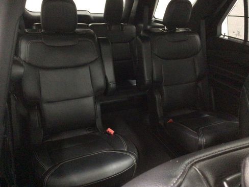 Used 2024 Ford Explorer ST w/ Technology Package AWD/4WD image 33