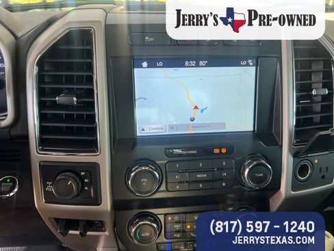 Used 2019 Ford F250 Lariat w/ Lariat Ultimate Package AWD/4WD image 12
