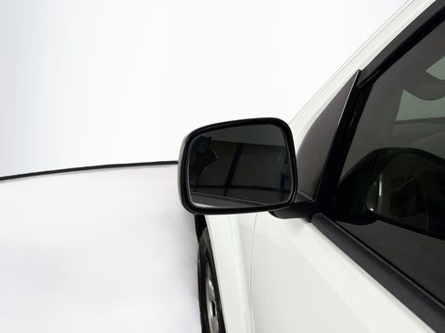 Used 2016 Nissan Frontier S RWD image 15