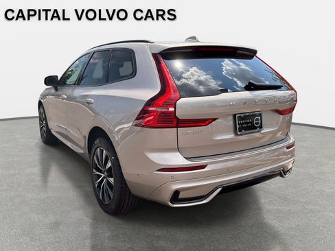 Certified 2024 Volvo XC60 B5 Plus w/ Protection Package Premier AWD/4WD image 7