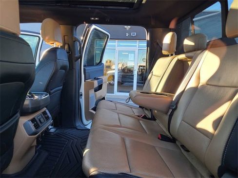 Used 2021 Ford F150 Lariat w/ Equipment Group 502A High image 29