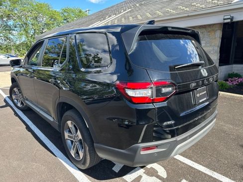 Used 2024 Honda Pilot EX-L image 11