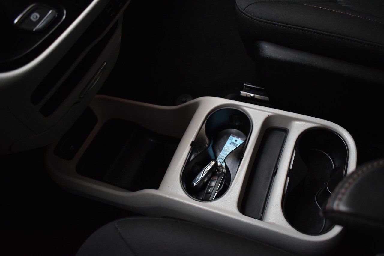 Used 2019 Chrysler Pacifica L FWD image 31