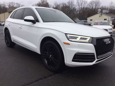 Used 2018 Audi Q5 2.0T Premium Plus w/ Premium Plus Package image 4