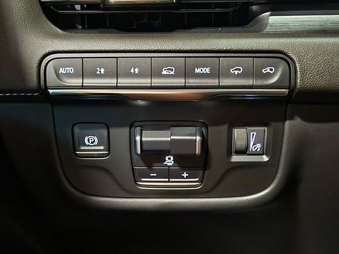 Used 2022 Cadillac Escalade Sport w/ Touring Package image 43