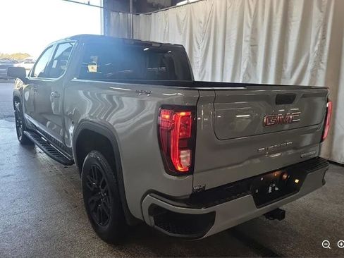 Used 2024 GMC Sierra 1500 Elevation image 2