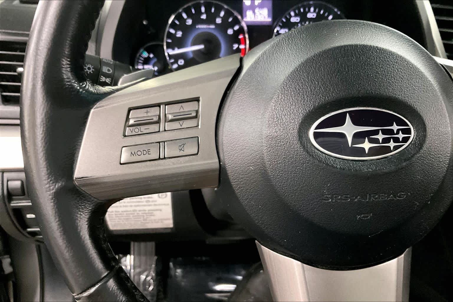 Used 2011 Subaru Outback 2.5i Premium w/ All-Weather Pkg AWD/4WD image 22