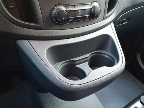 Certified 2023 Mercedes-Benz Metris Passenger image 7