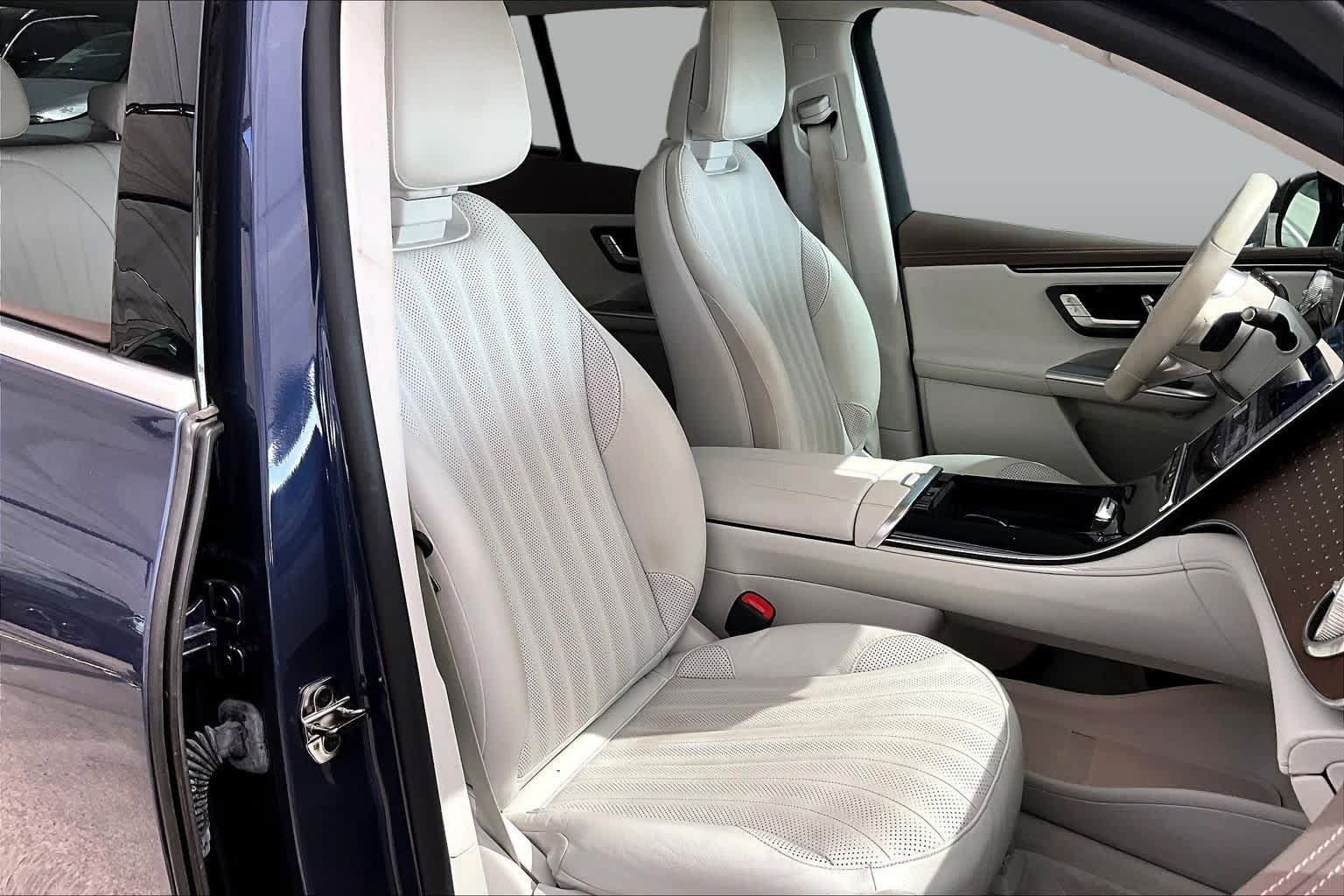 Used 2023 Mercedes-Benz EQE 350+ SUV image 8
