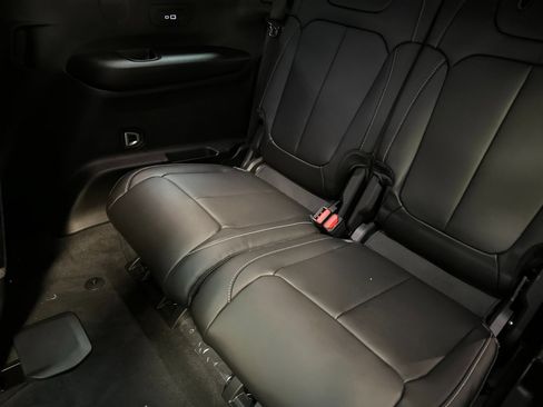 New 2026 Jeep Grand Cherokee L Limited AWD/4WD image 14