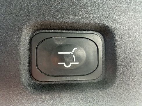 Used 2025 Ford Expedition Max Active image 12