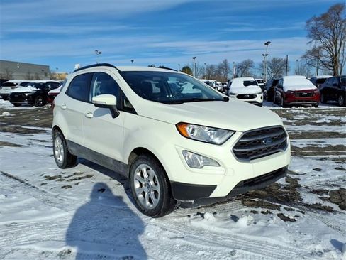 Used 2020 Ford EcoSport SE image 3