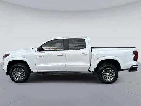 Used 2024 Chevrolet Colorado LT image 7