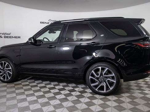 Used 2025 Land Rover Discovery Dynamic SE image 14