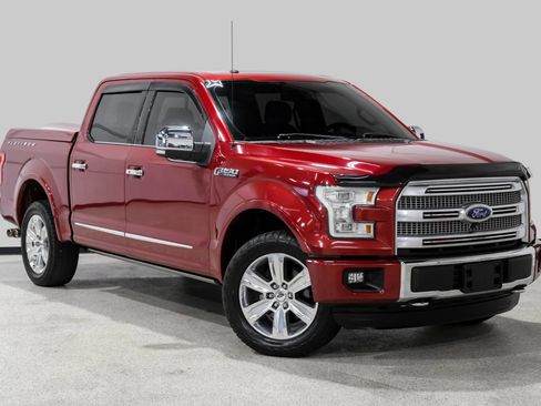 Used 2015 Ford F150 Platinum w/ Equipment Group 701A Luxury AWD/4WD image 4