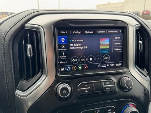 Used 2023 Chevrolet Silverado 2500 LTZ w/ LTZ Plus Package image 19