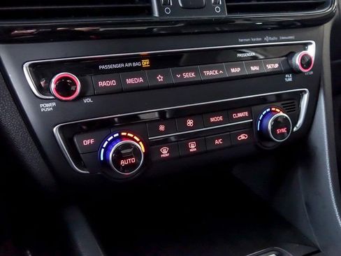 Used 2020 Kia Optima Premium image 21