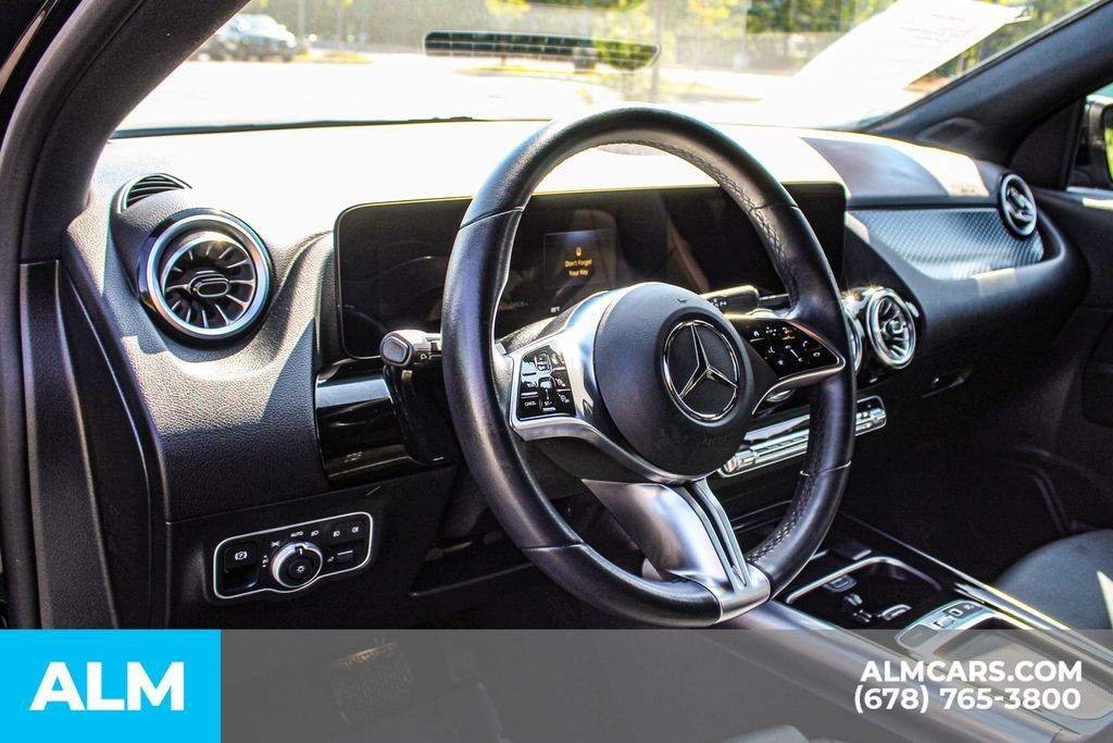 Used 2025 Mercedes-Benz GLA 250 image 32