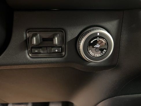 New 2026 Lincoln Navigator Reserve AWD/4WD image 20