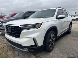 Used 2025 Honda Pilot Touring video 1