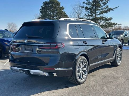 New 2026 BMW X7 xDrive40i w/ Premium Package image 10