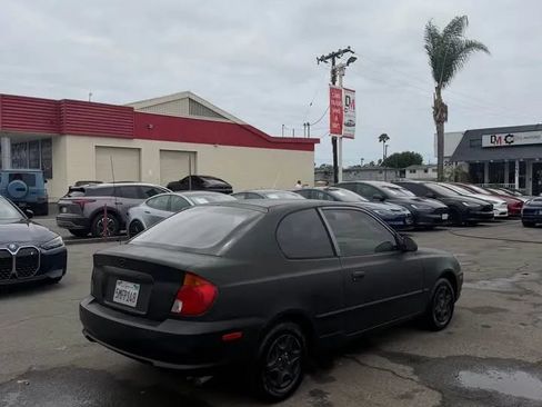 Used 2004 Hyundai Accent Hatchback FWD image 5