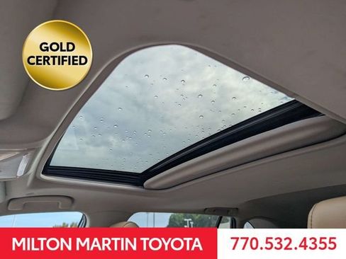 Used 2023 Toyota RAV4 XLE Premium FWD image 20