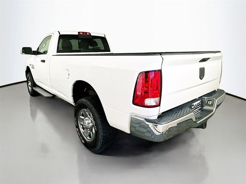 Used 2018 RAM 2500 Tradesman w/ Chrome Appearance Group image 5